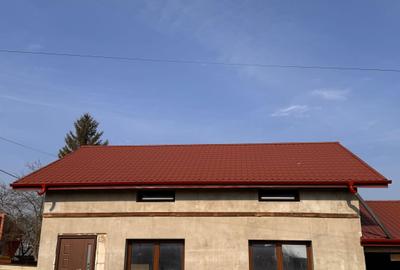 Casă cu 4 camere în Central - 2