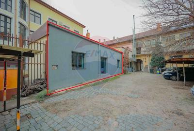 Apartament cu 2 camere decomandat în Ultracentral
