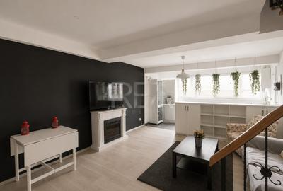Apartament cu 3 camere decomandat, mobilat în Fizicienilor