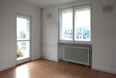 Calea Victoriei,Amenajat,2 balcoane,2 bai,nemobilat,Liber - 2