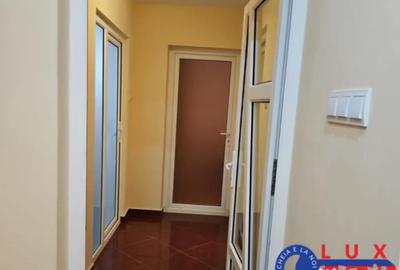 Apartament cu 3 camere decomandat în Central - 6