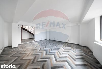 Spațiu comercial, de 118 mp, în 13 Decembrie - 7