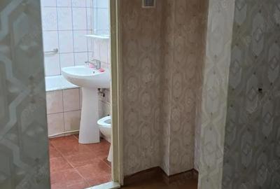 Apartament cu 2 camere decomandat în Viziru 3 - 3