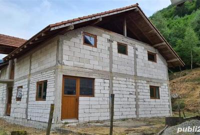 Casă cu 6 camere în Marga - 8