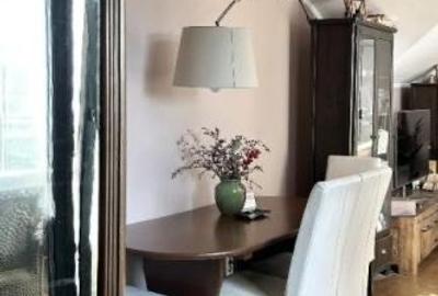Apartament cu 4 camere semidecomandat, mobilat în Unirii - 2