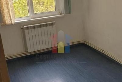 2 camere etaj 2, Hipodrom - Microhala, Disponibil Imediat