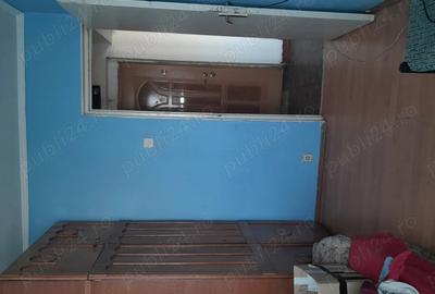 Vand apartament