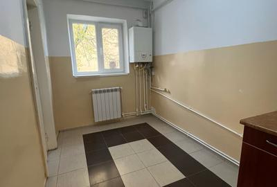 Apartament două camere - parter - Școala nr. 9 - 3