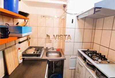 Apartament cu 2 camere, mobilat în Tractorul - 3