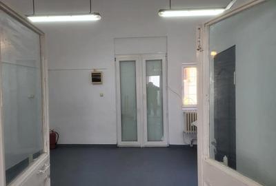 Apartament cu 2 camere decomandat în Ultracentral - 19