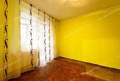 Apartament cu 2 camere, situat la etajul 2, in cartier Micro 19. - 4
