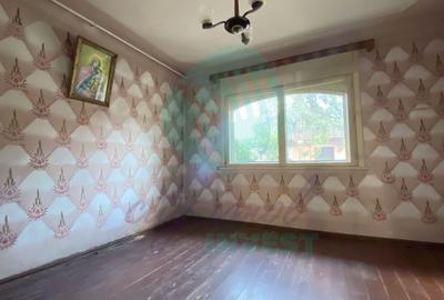 Parter de vila cu mică curte, Piața Alba Iulia - 4