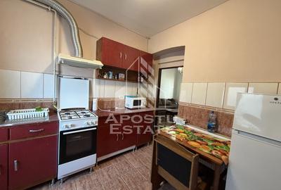Apartament 1 cameră , Centrala proprie , 33 mp , Complexul Studențesc - 5
