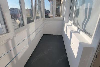 Apartament cu 2 camere decomandat în Micro 3 - 8