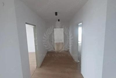 Apartament cu 4 camere în Central - 8
