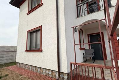 Casă cu 4 camere cu Teren 360 Mp în Cornetu - 1