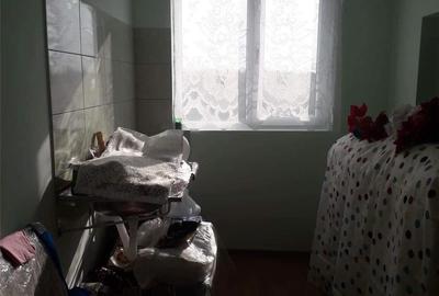 Casă cu 4 camere în Tântava