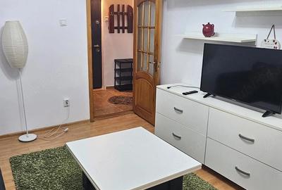 Garsonieră decomandată în Central - 3