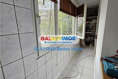 Apartament 3 camere decomandat , bloc 1982 - Dristor - 3