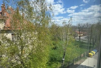 Apartament cu 2 camere, mobilat în Colonia Bod - 14