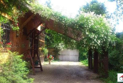 Casă cu 2 camere în Titulescu - 9