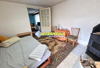 Casă individuală cu 3 camere cu Teren 566 Mp în Ampoi 3 - 9