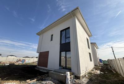 Casă cu 5 camere cu Teren 260 Mp în Central