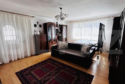 Casă individuală cu 4 camere cu Garaj în Rediu - 3