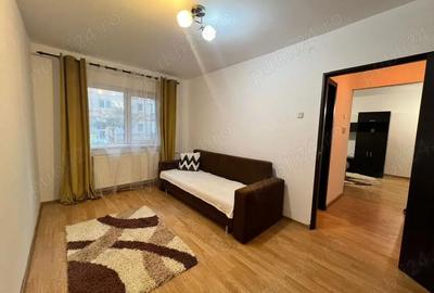 Apartament cu 3 camere decomandat în Lipovei - 5
