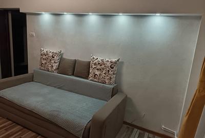 Apartament cu 2 camere decomandat, mobilat în Ultracentral