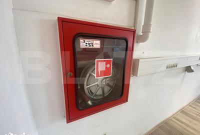 Spațiu comercial, de 1,672 mp, în Central - 8