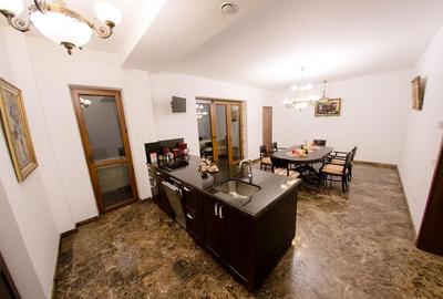 Universitate apartament 5 camere 220 mp de inchiriat - 4