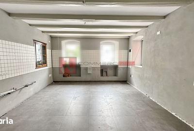 Spațiu comercial, de 82 mp, în Centrul Istoric