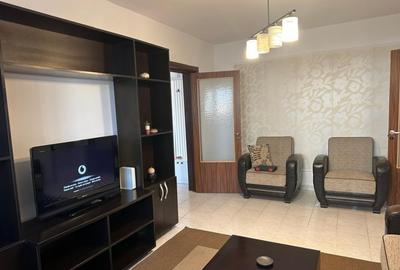 Apartament cu 2 camere semidecomandat, mobilat în Polonă - 13