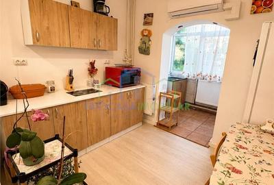 Apartament cu 2 camere decomandat în 1 Mai - 2