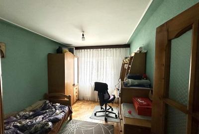 Apartament cu 3 camere decomandat în Frumoasa - 3