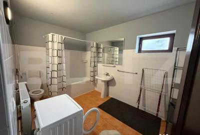 Casă cu 4 camere cu Teren 200 Mp în Central - 16