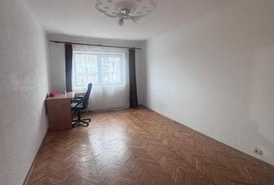 Apartament 2 camere. etaj intermediar, Radauti - 3
