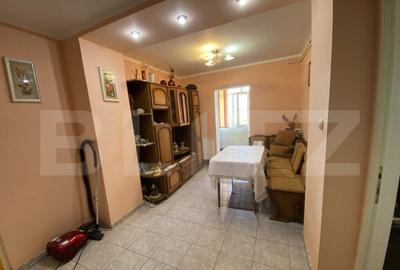 Apartament cu 3 camere decomandat în Central - 2