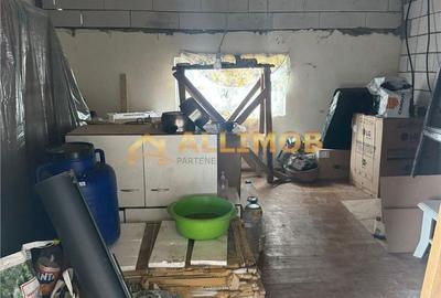 Casă cu 3 camere cu Teren 692 Mp în Fulga - 1