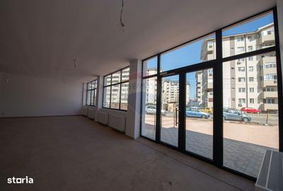 Spațiu comercial, de 186 mp, în Central - 12