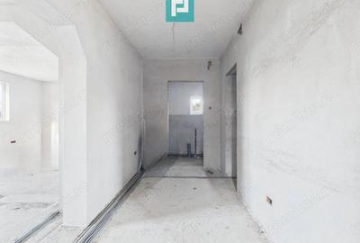 Casa cu panorama spre dealurile ?iriei - 13