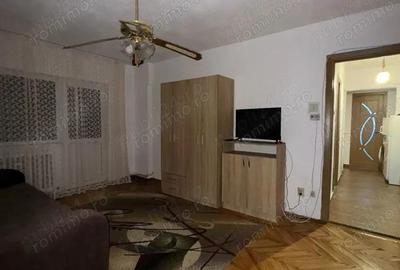 De inchiriat apartament 2 camere zona semicentrala De inchiriat apartament 2 camere zona semicentrala - 4