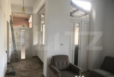 De inchiriat spatiu de birouri/comercial, 76,32, zona Centr - 8