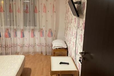 Apartament cu 3 camere decomandat în Rahova