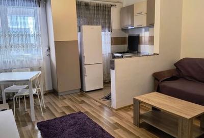 Apartament cu 2 camere, mobilat în Central - 2