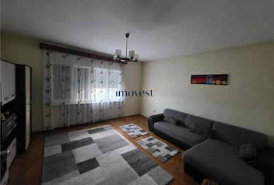 Apartament cu 3 camere decomandat în Central - 3