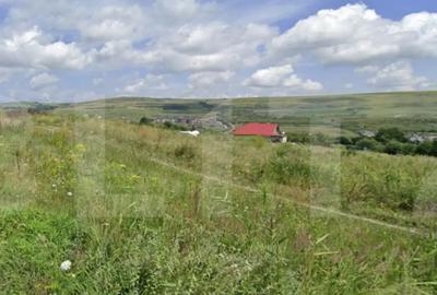 Teren de 400 mp, în Iris - 2