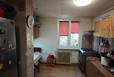 Apartament cu 3 camere decomandat, mobilat în P-ța Reșița - 8