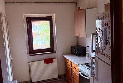 Apartament cu 3 camere decomandat în Central - 8